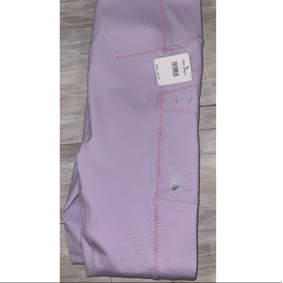 Free People Movement High Rise 7/8 Pinky Promise Leggings- Dew Berry Purple NWT - Picture 9 of 15